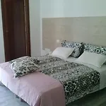 La Casa Bianca Di Bed and Breakfast Porto Conte